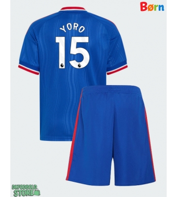 Manchester United Leny Yoro #15 Replika Babytøj Udebanesæt Børn 2026-27 Kortærmet (+ Korte bukser)